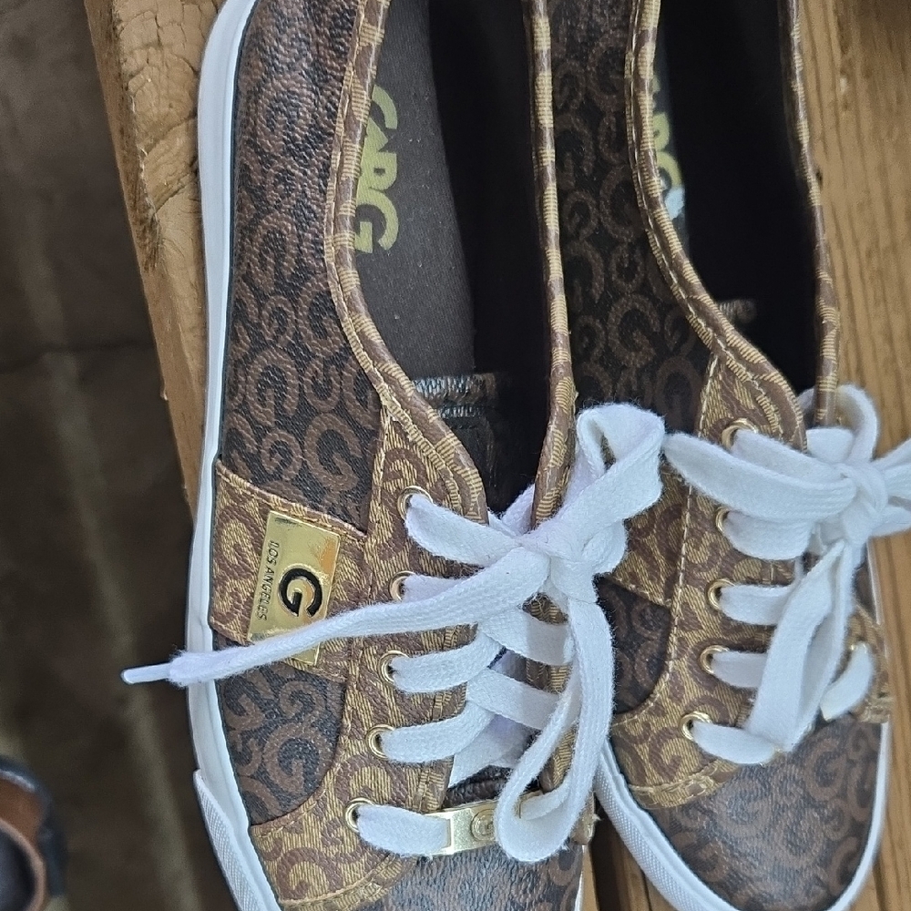 GBG Los Angeles Brown and Gold Athletic Shoes